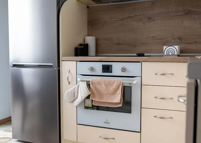 Maria-Luiza\'S Cozy Central Apartment