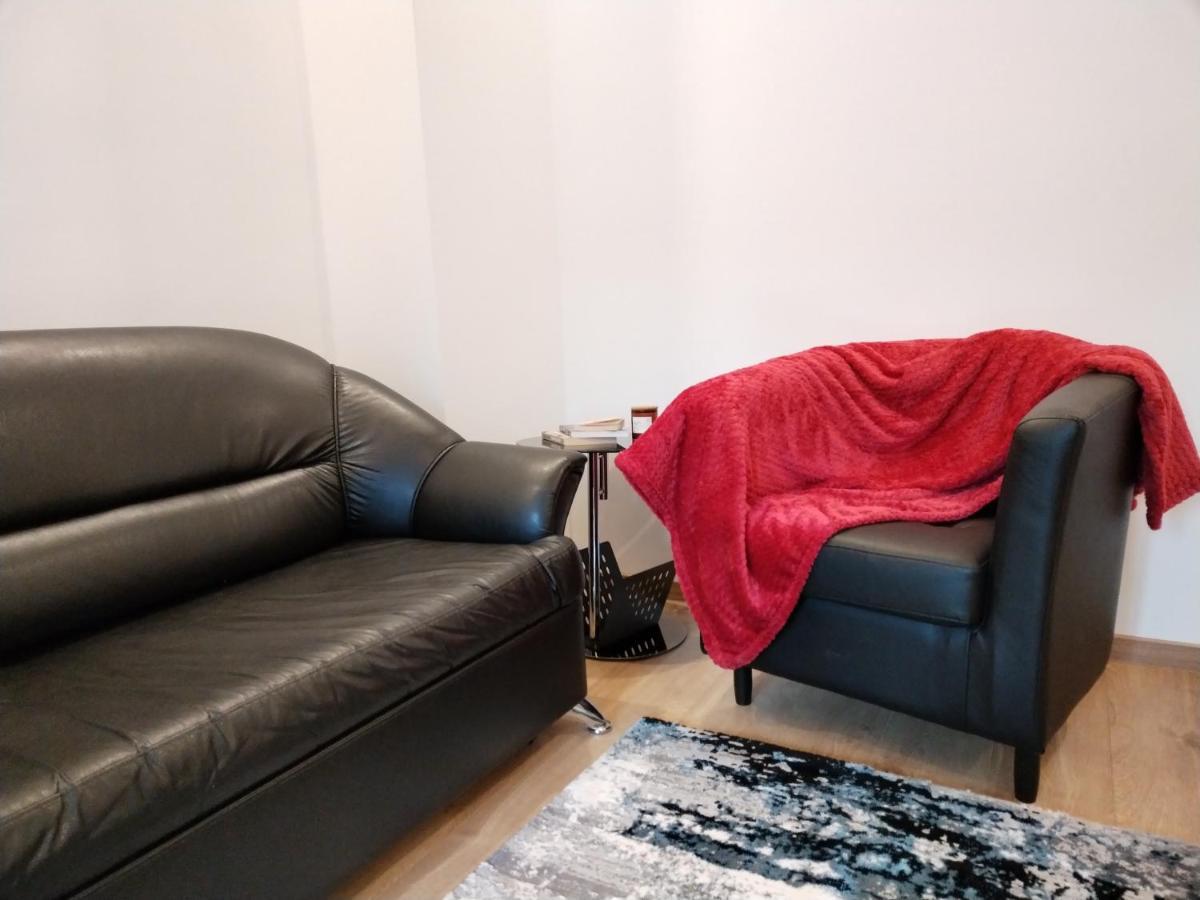 Maria-luiza's Cozy Апартаменти *